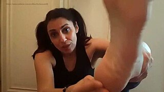 mature italian milf teases with her sweaty smelly feet and toes for jerk off