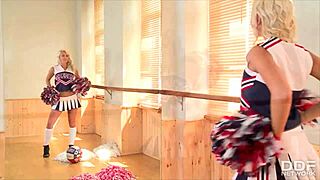 i can't stop fingering my wet teen pussy at the gym