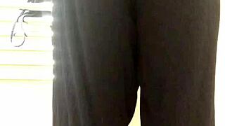 dang im fartin so much in these yoga pants cute teen