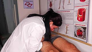 nurse sees my huge erection... gonna bang her juicy pussy now!