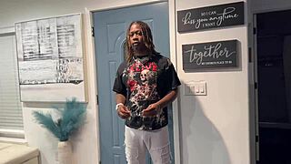 horny big ass housewife seduces delivery guy for bbc doggystyle squirting cum on ass