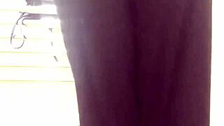 dang im fartin so much in these yoga pants cute teen