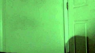 Romantic Woman Worship Via Free Jeans Sketching Session