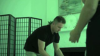 Busty Milf Liz Skylar Oiled Up and Riding Masseur Van Wylde Hard