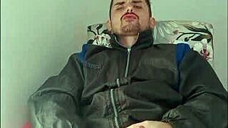 saymon pounds her hard while stripping 🔥🍆💦