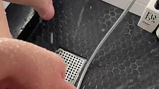 damn this sunny shower makes me wanna squirt aesthetic solo tease