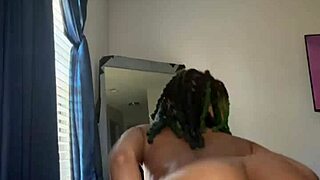 Hey watch this fat ass twerk wildly