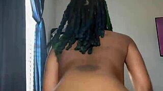 Hey watch this fat ass twerk wildly