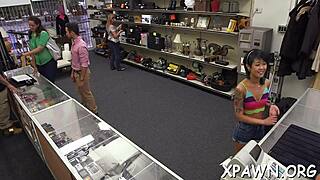 Oh fuck, real ghetto pussy gets pounded to orgasm in hardcore reality sex!