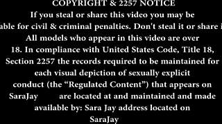 sara jay shake that huge cougar ass harder for the camera!