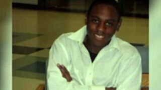 hey, wouldn't you crave sucking that hot 19yo cock if it showed more?