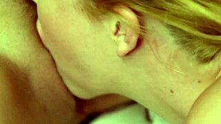 Amateur Lesbians Lick Pussies in Glamour Oral