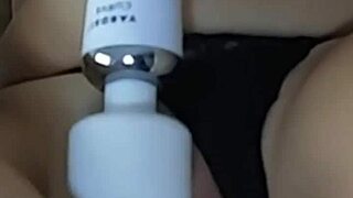 webcam slut vibes clit hard while lush pulses wet pussy deep