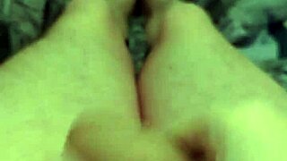 a quick solo naked tease with big cock vibes