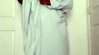 Feel Colors Explode In Sun-Like Slow Dance Sensation!