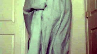 Feel Colors Explode In Sun-Like Slow Dance Sensation!