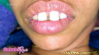 Indian village girl's pussy closeup pounded hard with loud moans 😩💦