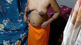 Desi Maid Caught With Big Wet Tits Exposed