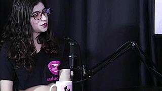 started chasing cash but ignores legs fucking her ex now 😈 yumi trap trans red lingerie