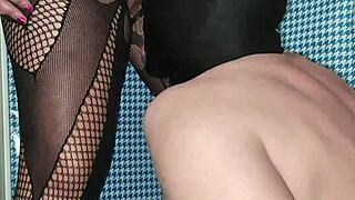 open wide drink my pee then lick clean