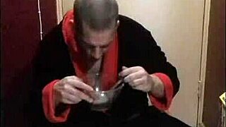 i love humiliating myself with piss and cum on my breakfast cereal, so bisexual and fetish hot