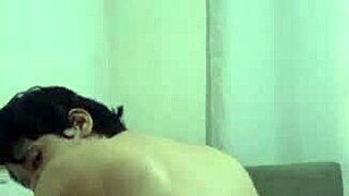 brazilian babe cheats flashing wet ass to voyeurs