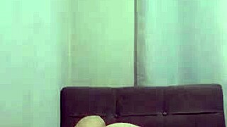 brazilian babe cheats flashing wet ass to voyeurs