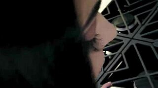 While cooking breakfast, this milf dropped to deepthroat my throbbing cock