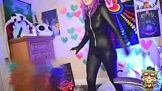 Horny Brunette Milf Fingers Pussy Licks Tits Masturbates with Vibrator Toys Camshow