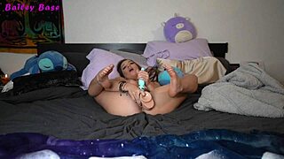 i'm giving myself a sexy foot job with toys