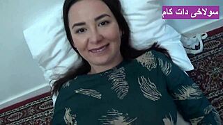 Sexy Iranian big ass housewife shakes it during intense young pounding