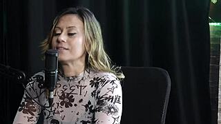 Angelica Morango experiments boldly with her body!