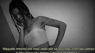 Curvy gym babe invites ripped stud for hot ride session