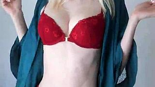 100 RTs for full pussy closeups! 🔥👅💦