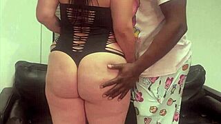 Curvy BBW Sucks and Fucks Muscular Boss in Office Lobby