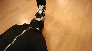 mmm eating goodies under my mistress's hot vans sneakers 👠😈