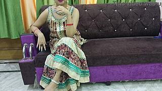 beautiful bhabhi caught fucking hot boy 🔥😈