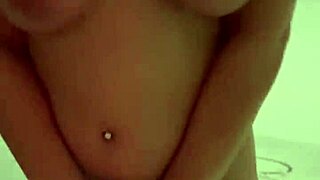 Snowy Public Pussy Licking Flashes into Curvy Milf Sex