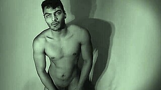 muscular bodybuilder strokes massive cock in hot solo masturbation