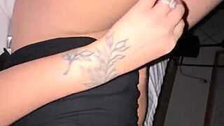 Snowy Public Pussy Licking Flashes into Curvy Milf Sex