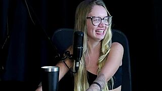 neighbors complain about noise from panty talk and jefao orgasm