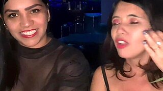 skinny young shorty sits rebolando on cock in swing club cabin