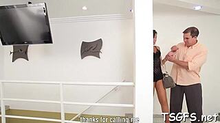 Shemale delivers sloppy blowjob and anal assfucking.