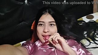 Watch this caliente latina finger her wet pussy solo!