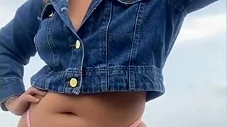 Teasing beach flash leaves him rock hard for my grip