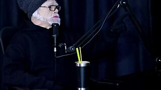 Flor de Damiana's Exhibitionist Pussy Suck in Sheer Red