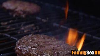 KHLOE KAPRI THREESOMED BY BIG COCKS IN WILD GROUP FUCK