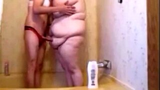 sissy fucks wife shower deepthroat anal creampie