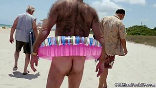 old guy wanna threesome staycation with hot latina hottie now?