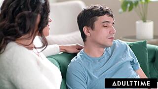 Sexy Stepmilf Penny Barber Lets Pathetic Guy Fuck Her Raw Rough